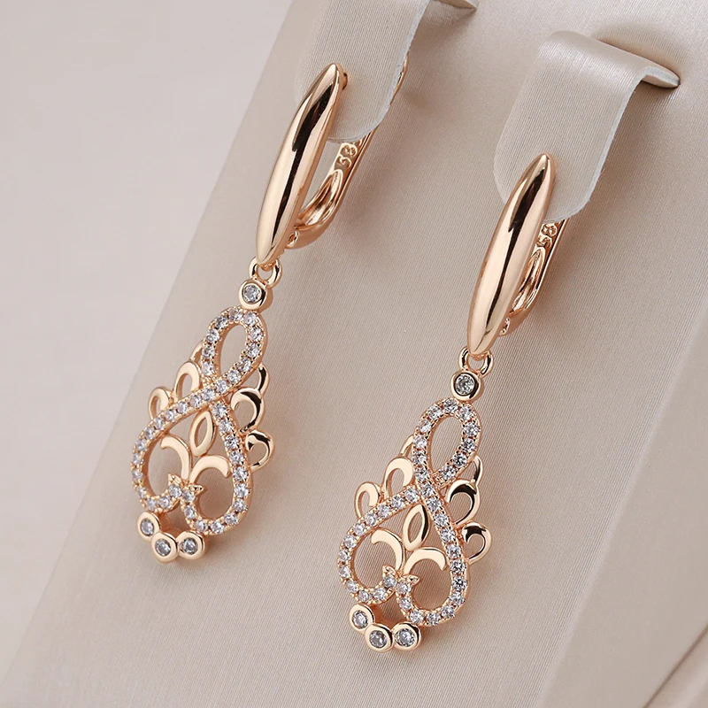 Boucles d'oreilles Elfe Éblouissantes en Or avec Zirconia scintillante