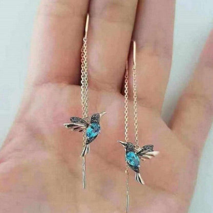 Élégantes Boucles d'Oreilles Colibri en Émail et Zircons étincelants